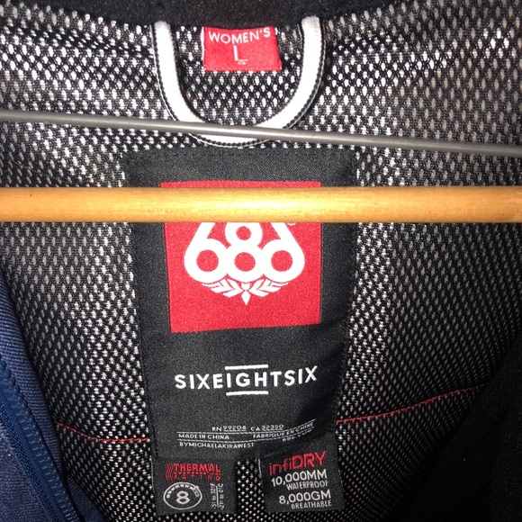 Sixeightsix 686 Winter Jacket - Picture 4 of 6